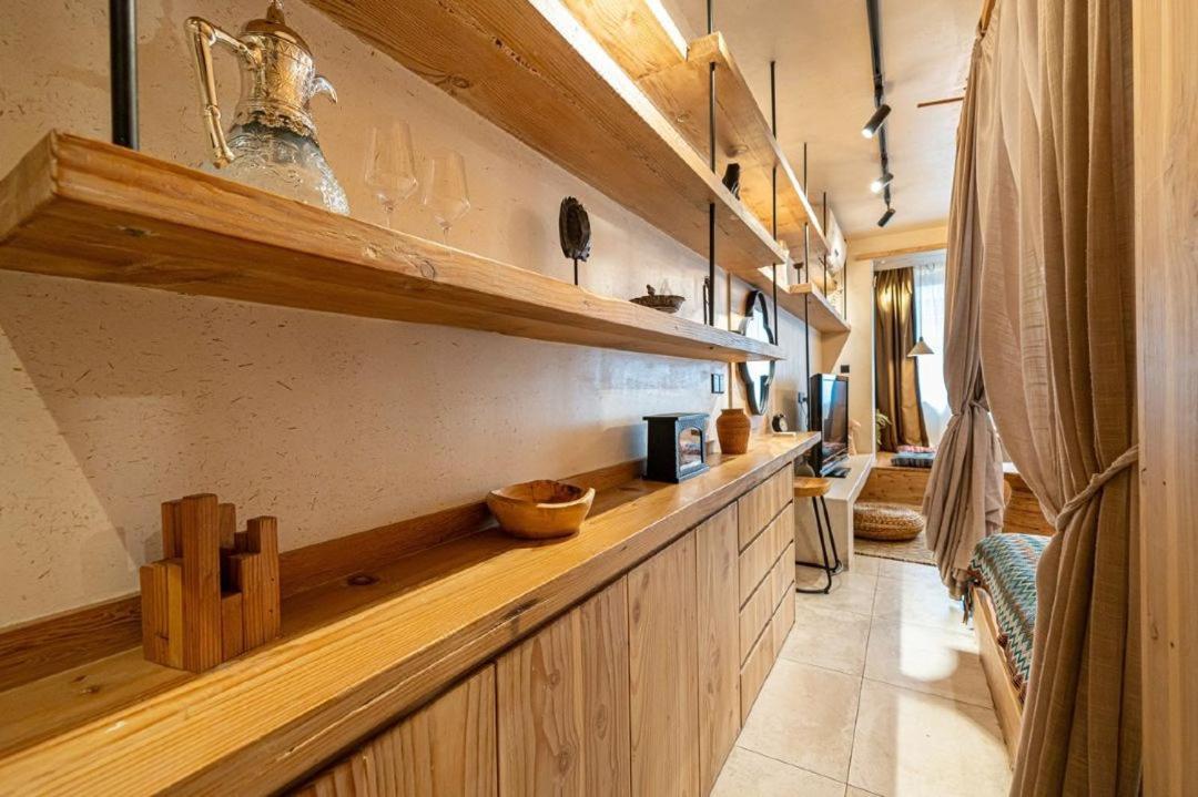 Apartment Hills&well-time Family Near Line7&line12 South Shaanxi Road Shanghai